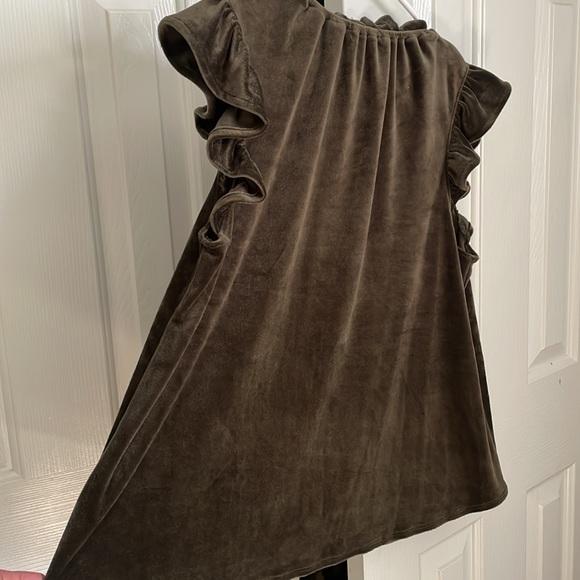 Crushed Velvet Olive Ruffle top by Ella Blue . NEW with tags . Size Small - Picture 5 of 6